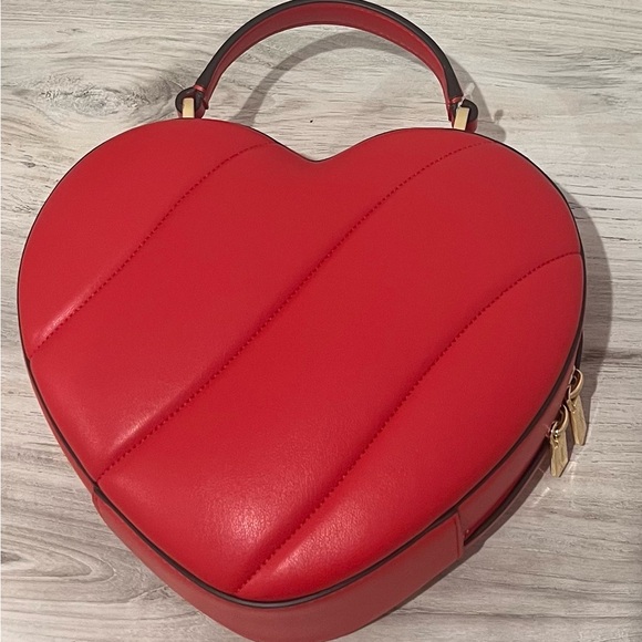 ❤️ Kate Spade Love Shack Heart Crossbody – Ruby R *Discounted Shipping* - Picture 3 of 10
